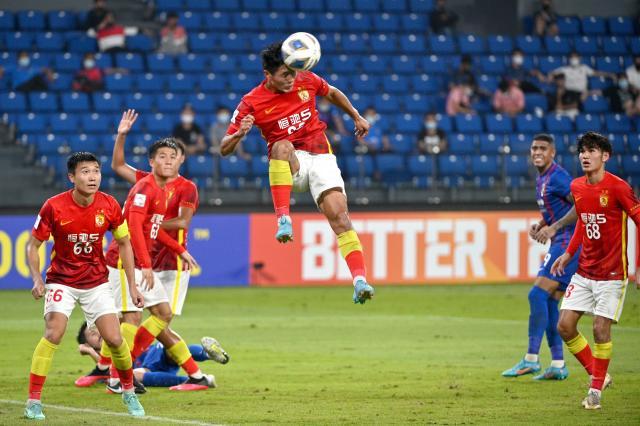 广州队亚冠遭遇11连败 进一球目标只能等奇迹？