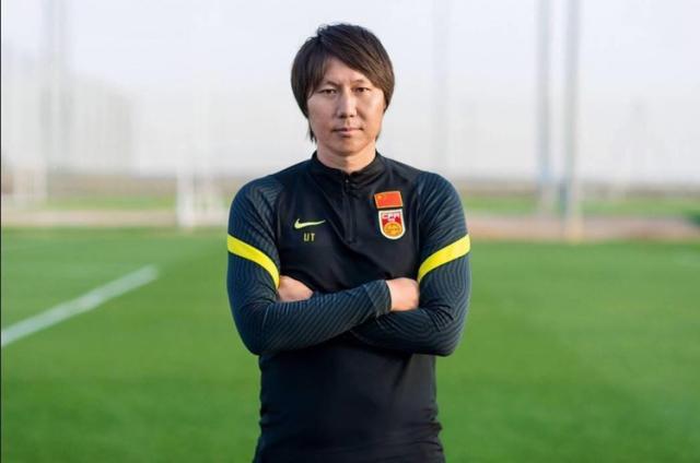 金年会体育-发布会成国足主帅滑铁卢？里皮高洪波李铁先后辞职